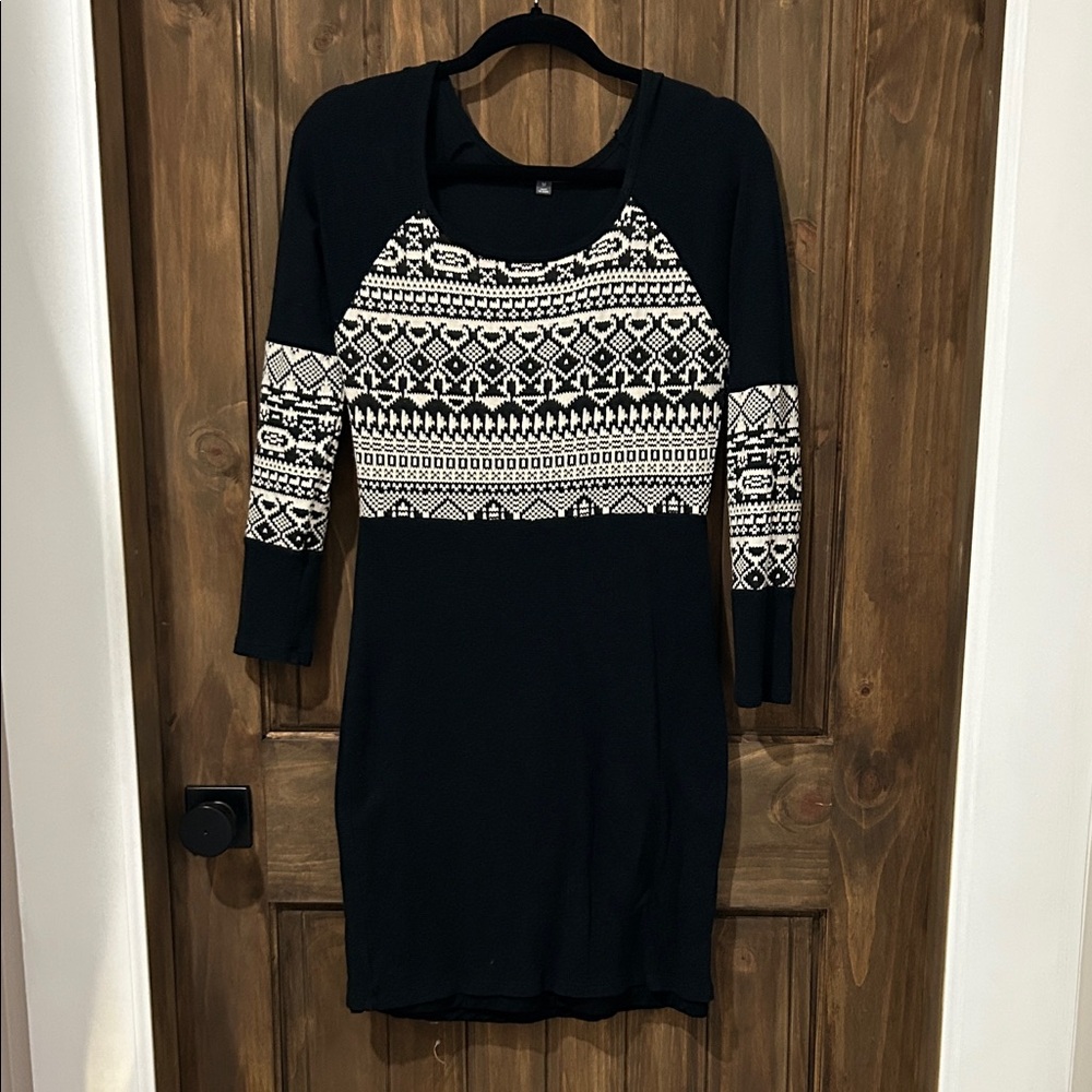 Black and White Patterned Women's Dress